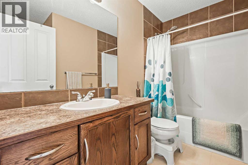 1976 New Brighton Drive Se, Calgary, Alberta  T2Z 4G7 - Photo 29 - A2274819