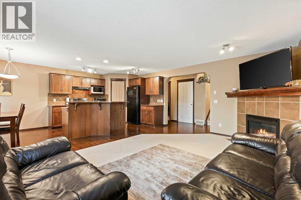 1976 New Brighton Drive Se, Calgary, Alberta  T2Z 4G7 - Photo 7 - A2274819