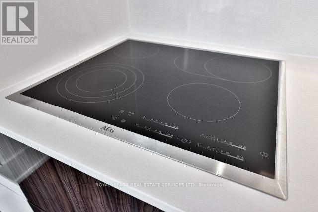 3903 - 10 York Street, Toronto, Ontario  M5J 2Z2 - Photo 11 - C12635248