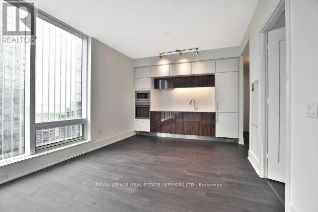 3903 - 10 York Street, Toronto, Ontario  M5J 2Z2 - Photo 7 - C12635248