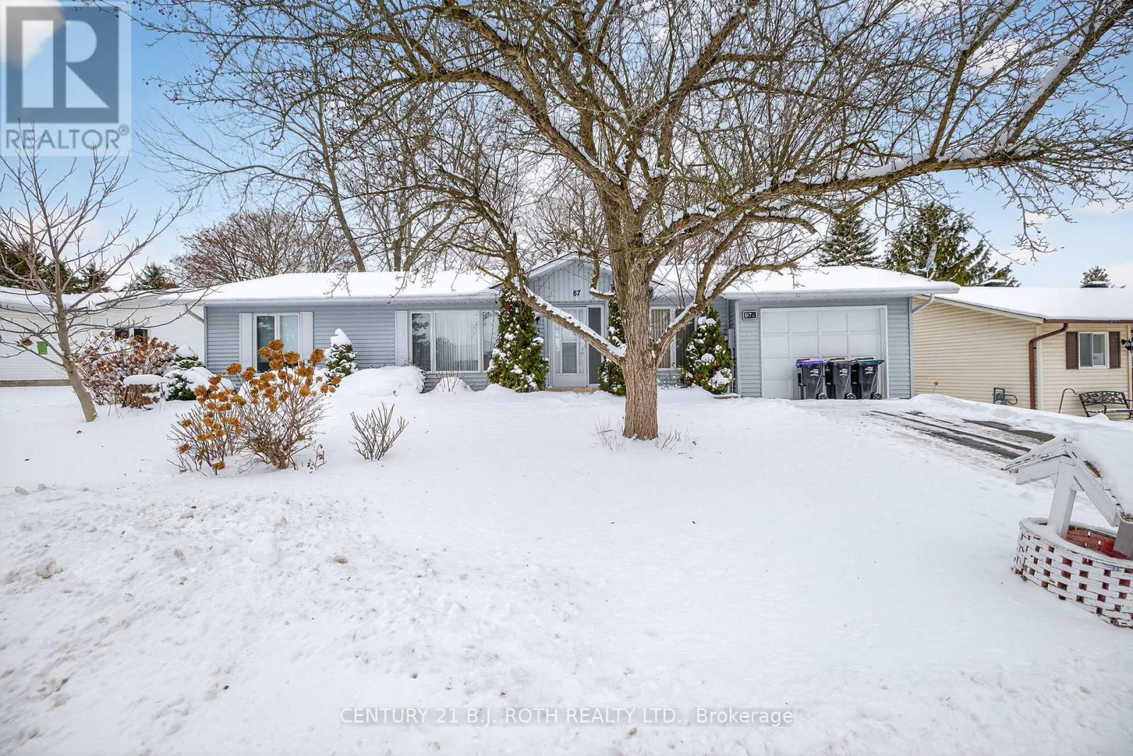 87 Tecumseth Pines Drive, New Tecumseth, Ontario  L0G 1W0 - Photo 3 - N12635262