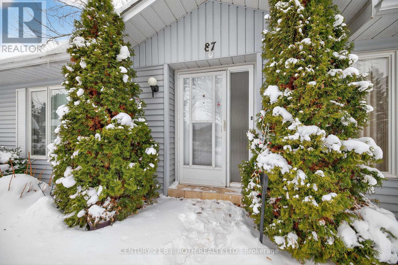 87 Tecumseth Pines Drive, New Tecumseth, Ontario  L0G 1W0 - Photo 4 - N12635262