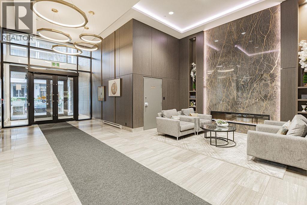 304 3096 Windsor Gate, Coquitlam, British Columbia  V3B 0P4 - Photo 2 - R3073940