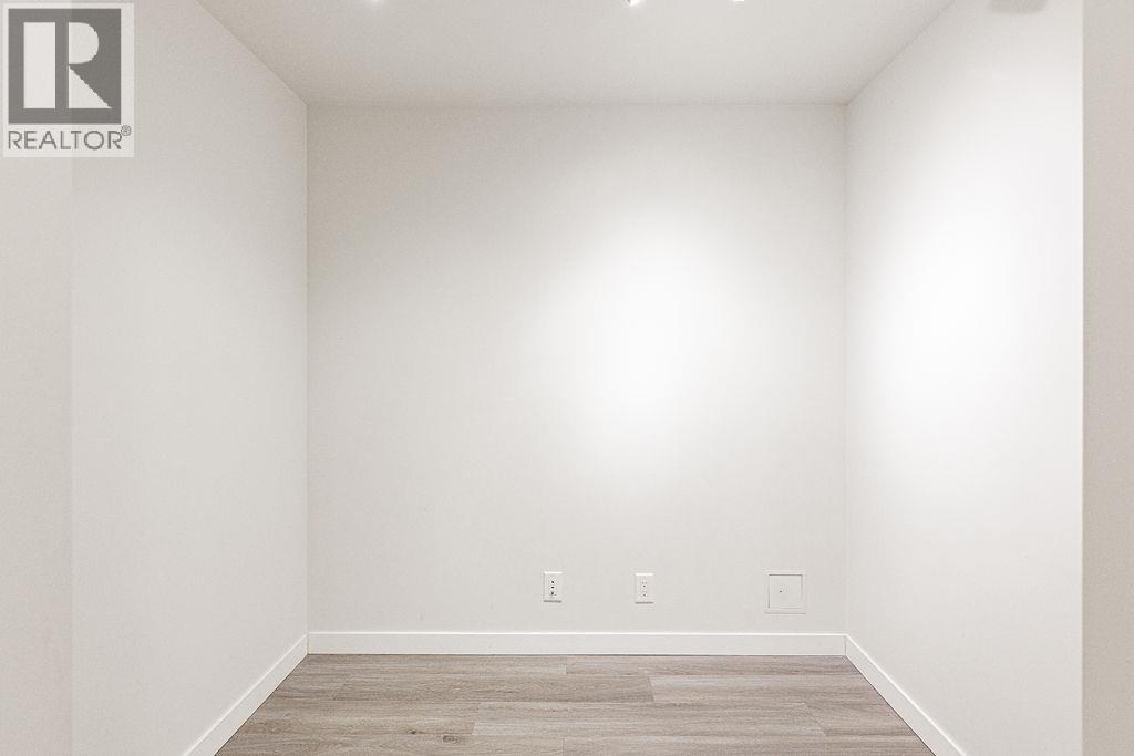 304 3096 Windsor Gate, Coquitlam, British Columbia  V3B 0P4 - Photo 17 - R3073940