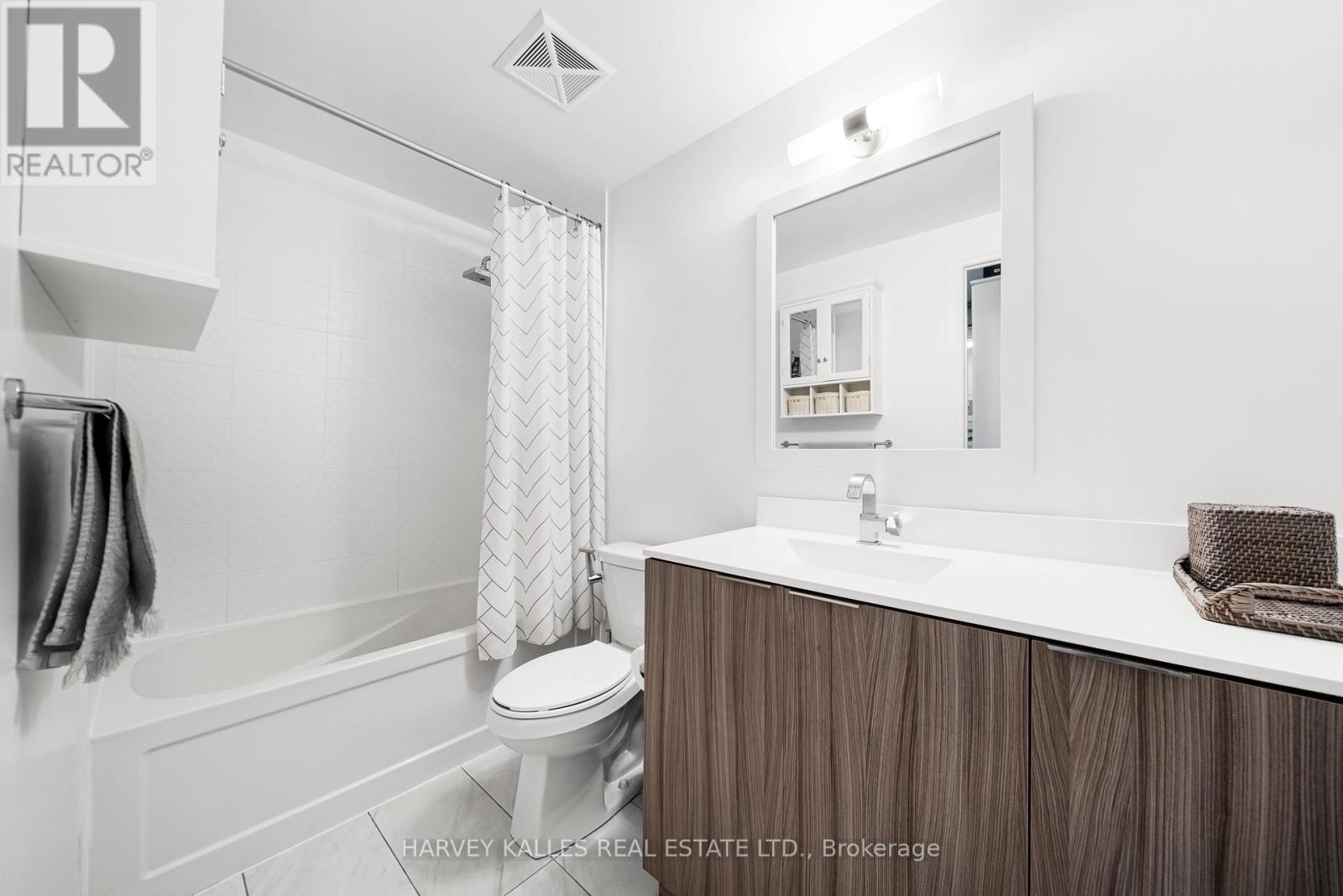 2703 - 56 Annie Craig Drive, Toronto, Ontario M8V 0C8 - Photo 14 - W12635236