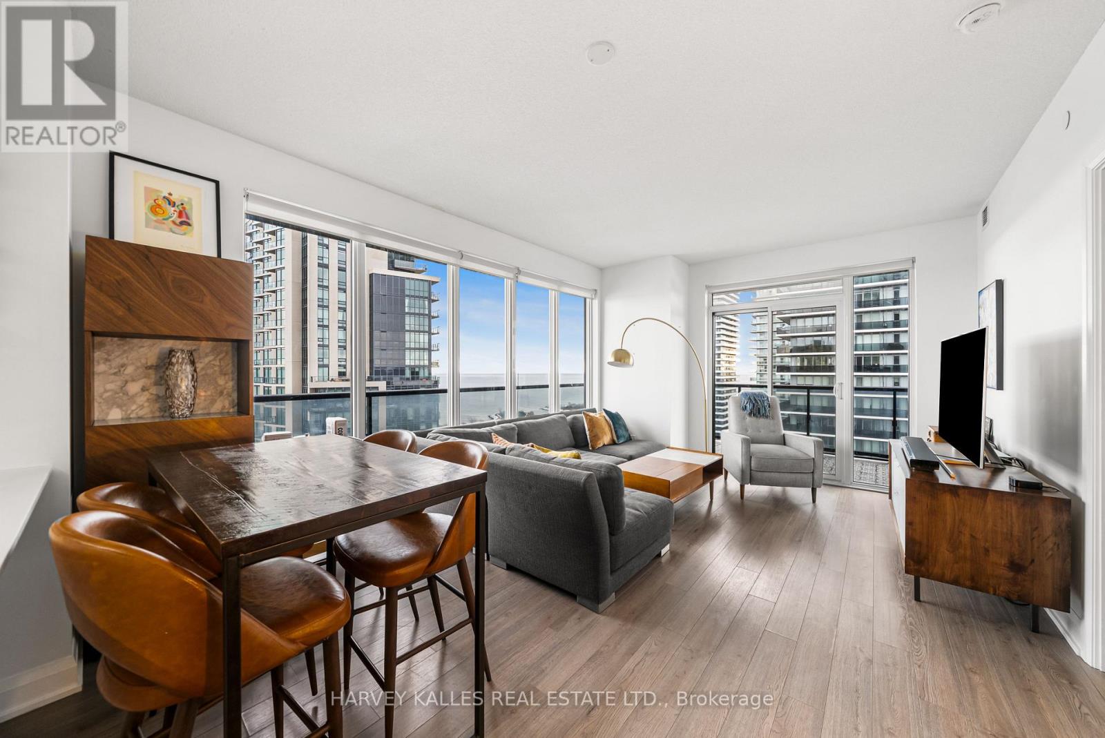 2703 - 56 Annie Craig Drive, Toronto, Ontario M8V 0C8 - Photo 4 - W12635236