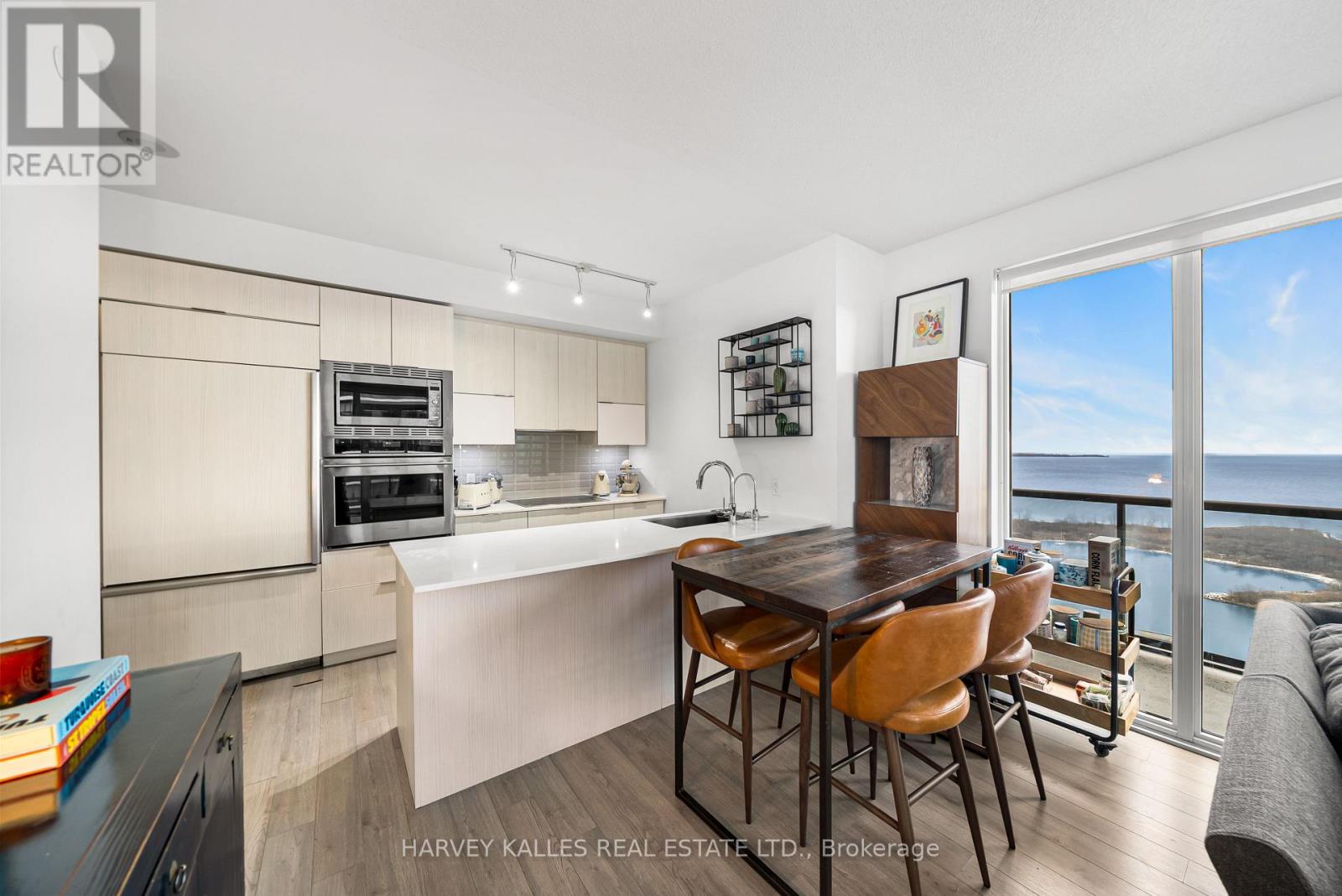 2703 - 56 Annie Craig Drive, Toronto, Ontario M8V 0C8 - Photo 9 - W12635236