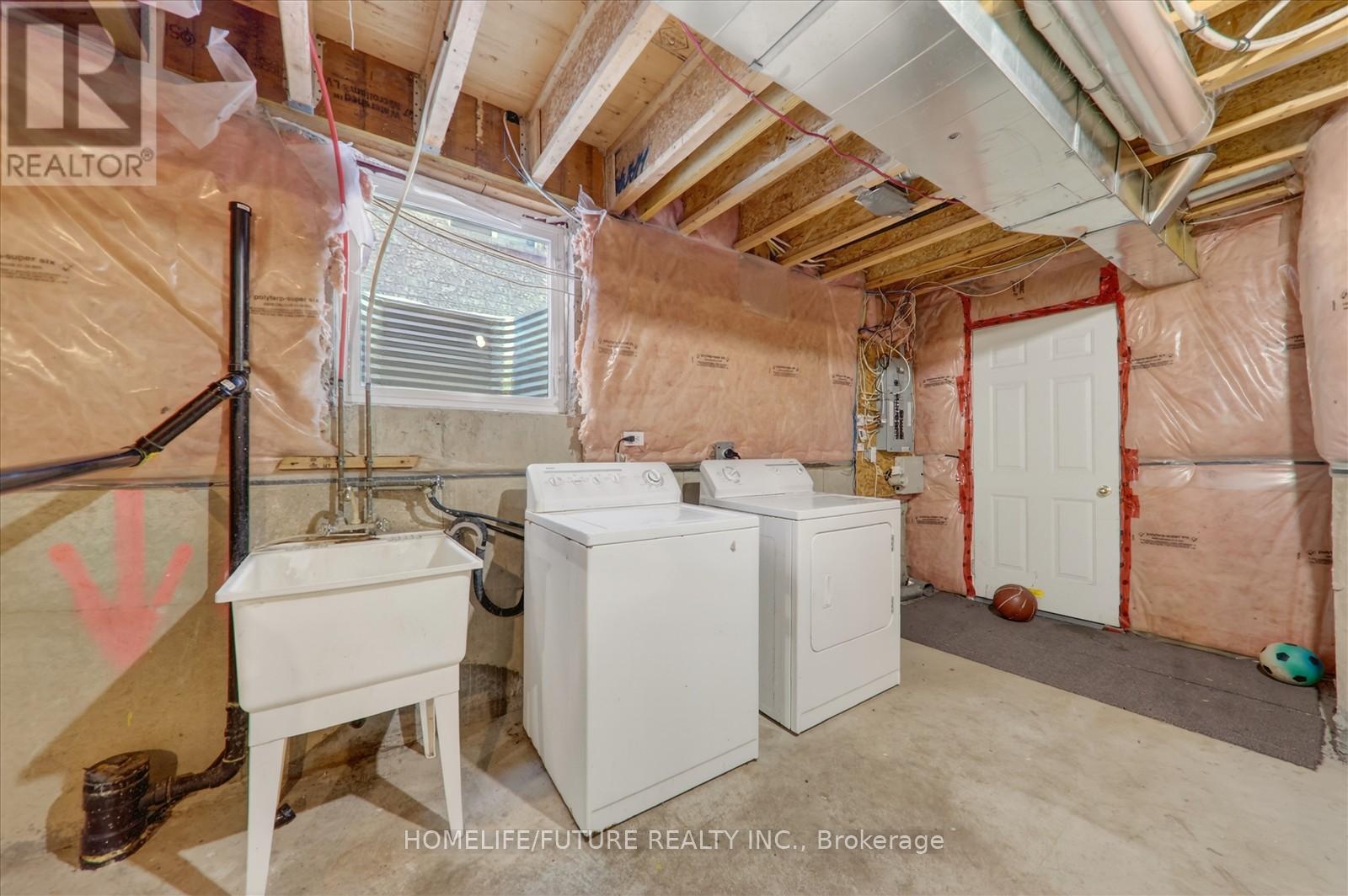 29 Riverplace Crescent, Brampton, Ontario  L6P 2N3 - Photo 32 - W12635268