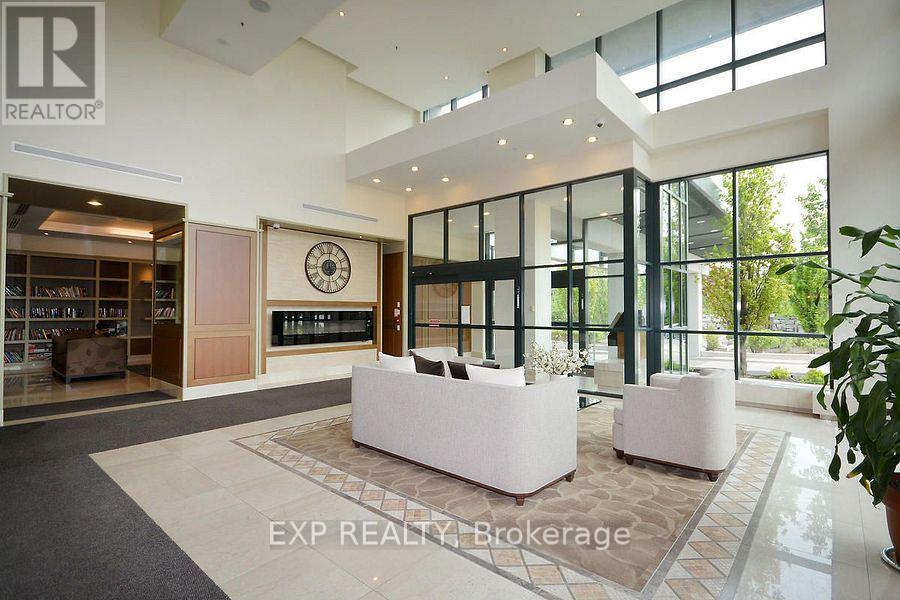 1007 - 100 John Street, Brampton, Ontario  L6W 0A8 - Photo 21 - W12635294