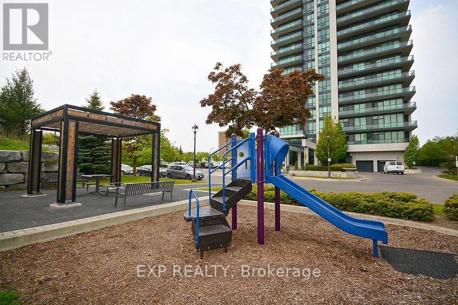 1007 - 100 John Street, Brampton, Ontario  L6W 0A8 - Photo 31 - W12635294