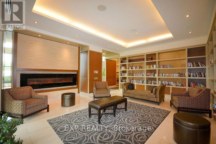 1007 - 100 John Street, Brampton, Ontario  L6W 0A8 - Photo 32 - W12635294