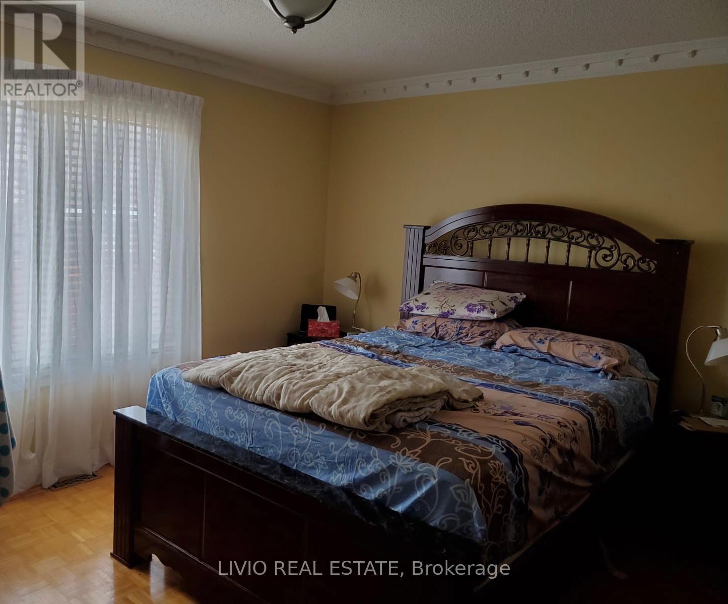 71 Fiddleneck Crescent, Brampton, Ontario  L6P 1R3 - Photo 6 - W12635300