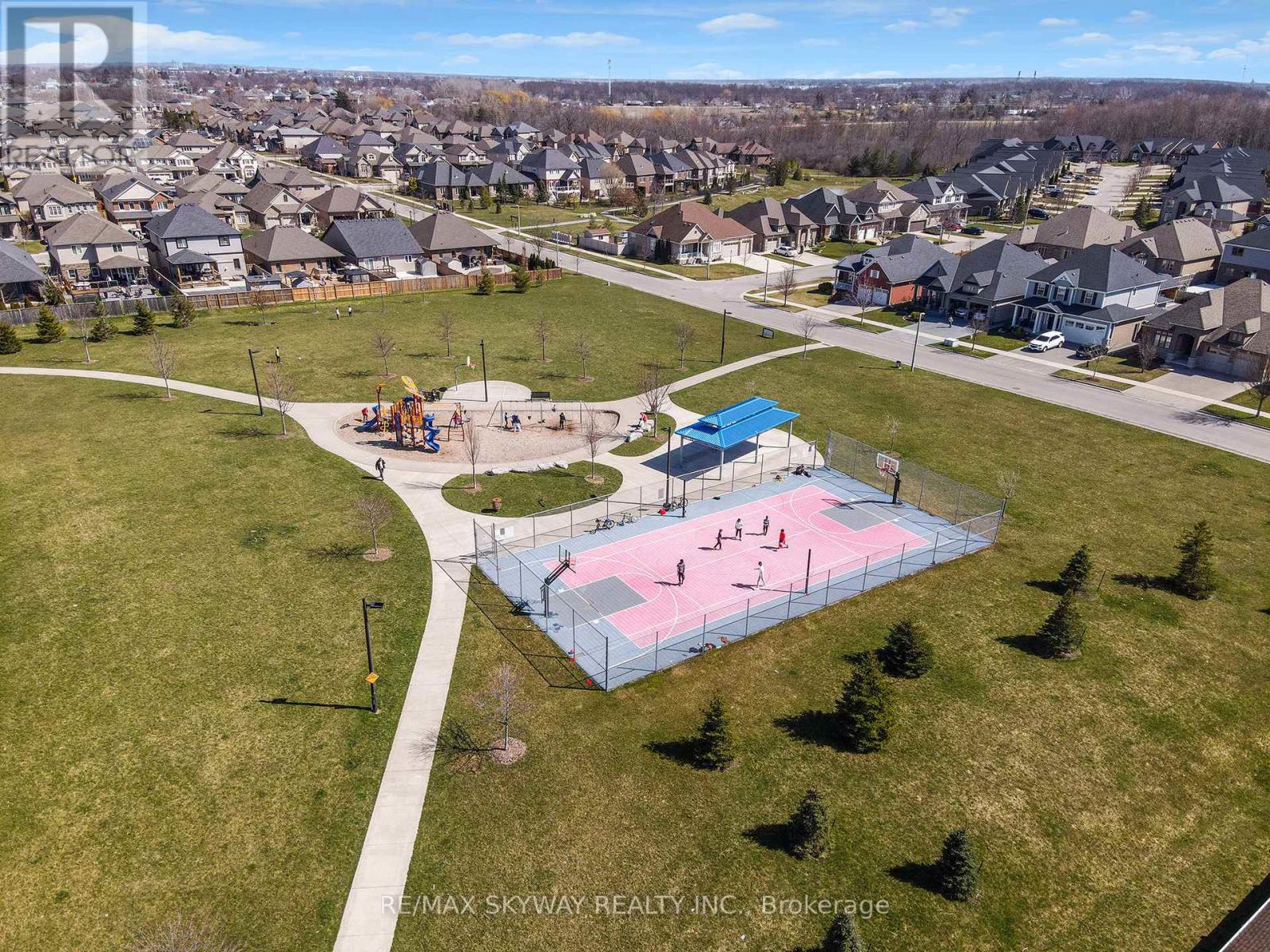 27 Monarch Street, Welland, Ontario  L3C 0E6 - Photo 48 - X12635242