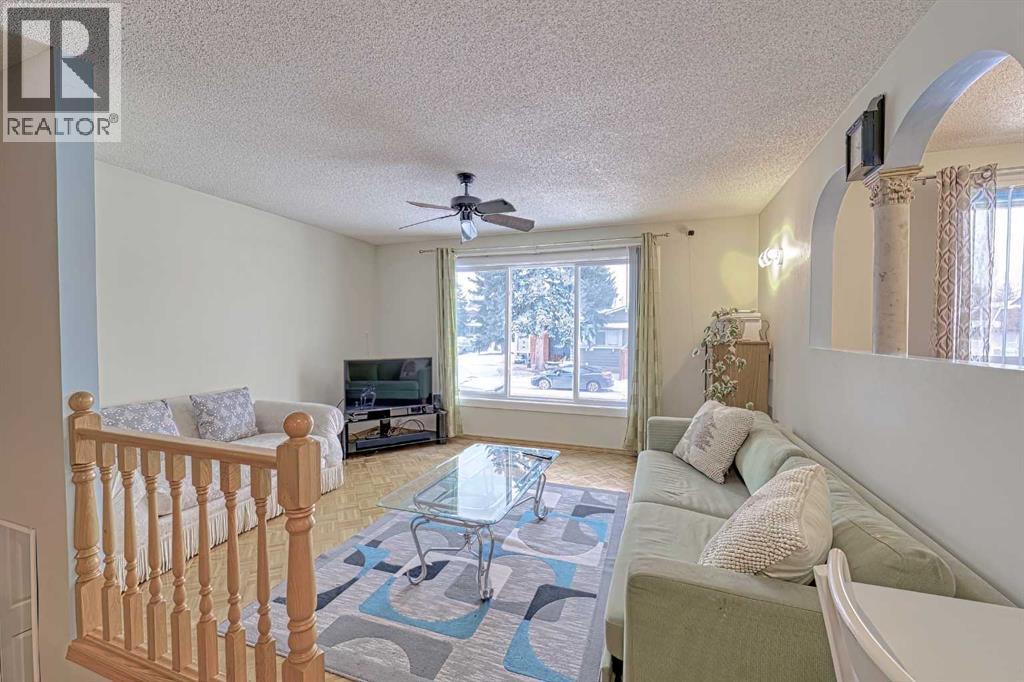 24 Shawmeadows Road Sw, Calgary, Alberta T2Y 1B2 - Photo 6 - A2275194