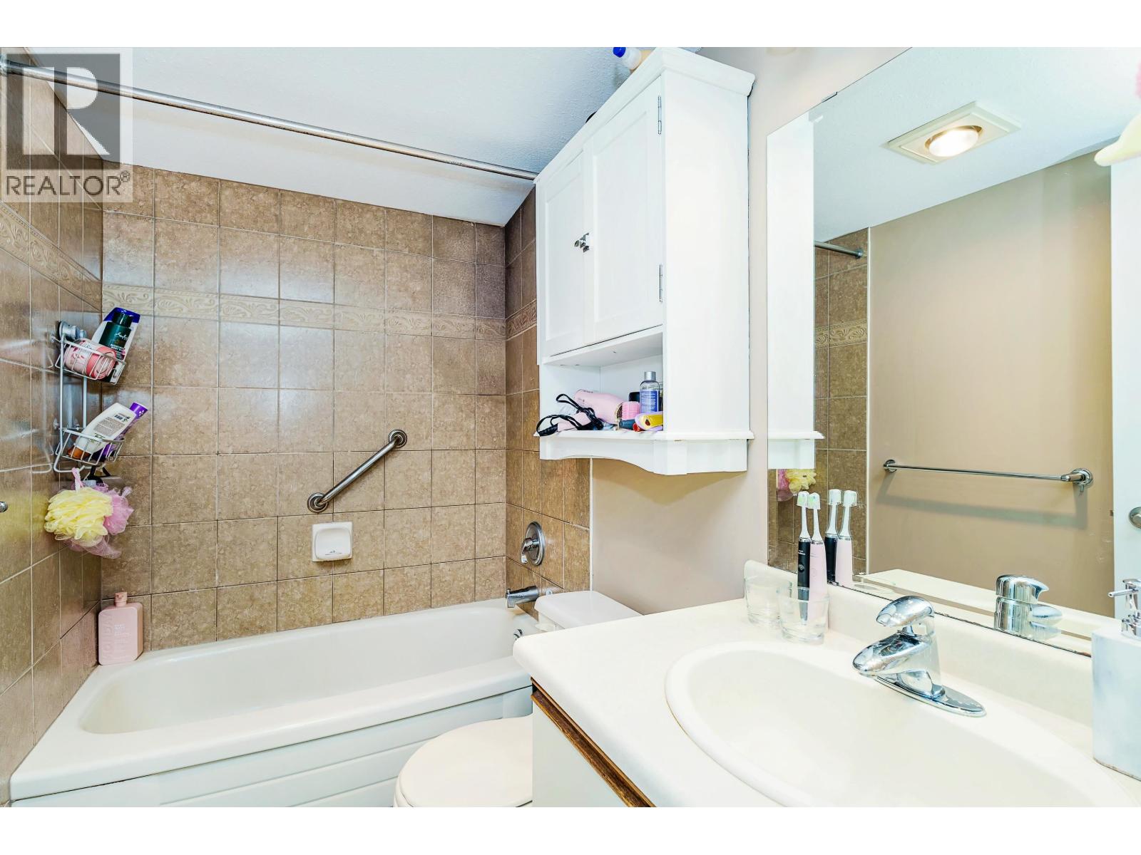 213 1195 Pipeline Road, Coquitlam, British Columbia  V3B 6J5 - Photo 15 - R3059403