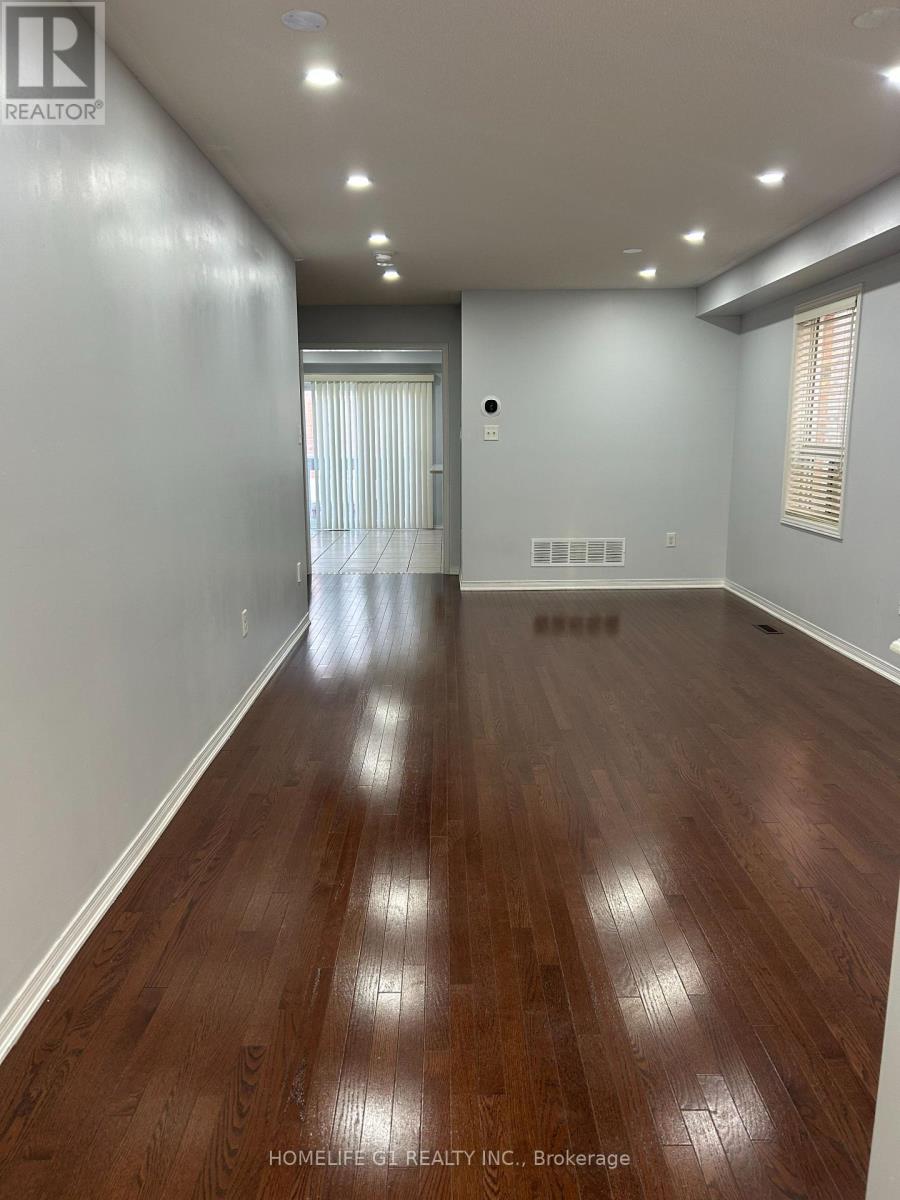 86 Newington Crescent, Brampton, Ontario  L6P 3E9 - Photo 20 - W12635184