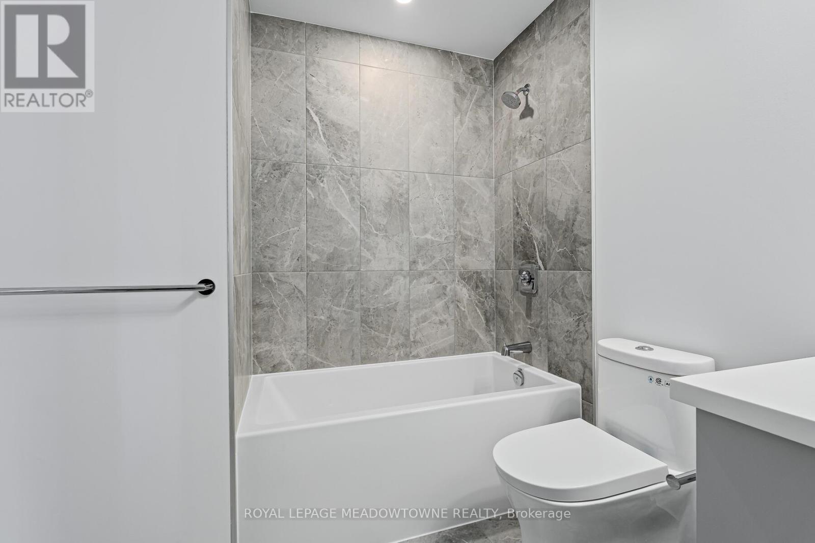 218 - 500 Plains Road, Burlington, Ontario  L7T 2E1 - Photo 24 - W12544092