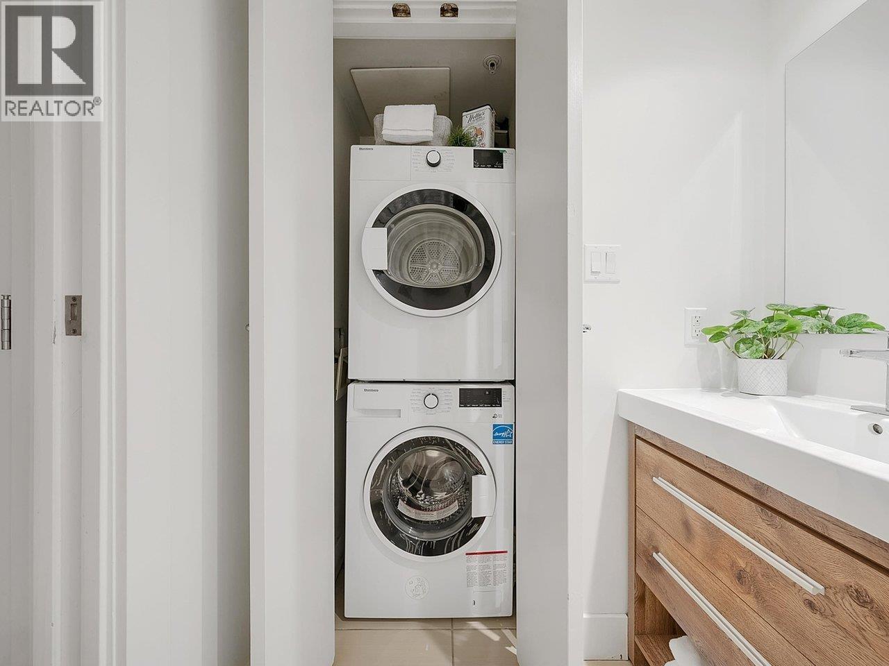 806 565 Smithe Street, Vancouver, British Columbia  V6B 0E4 - Photo 15 - R3074008