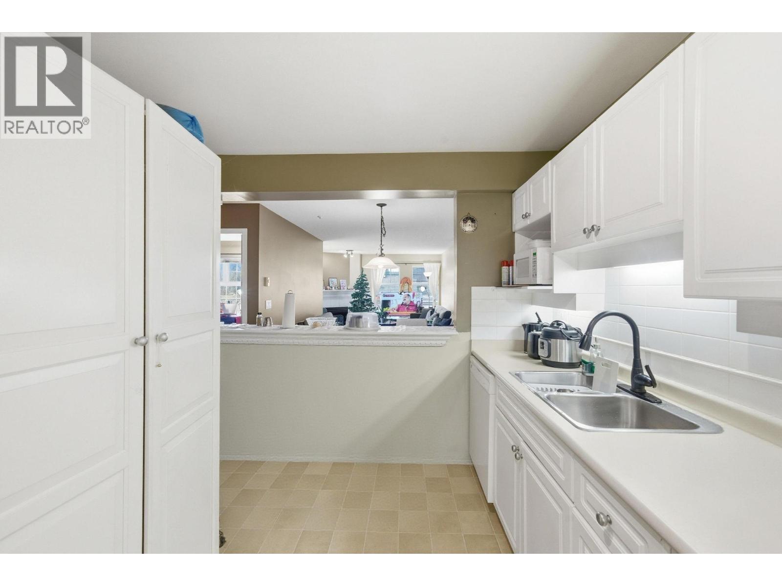 404 1655 Grant Avenue, Port Coquitlam, British Columbia  V3B 7V1 - Photo 10 - R3074009