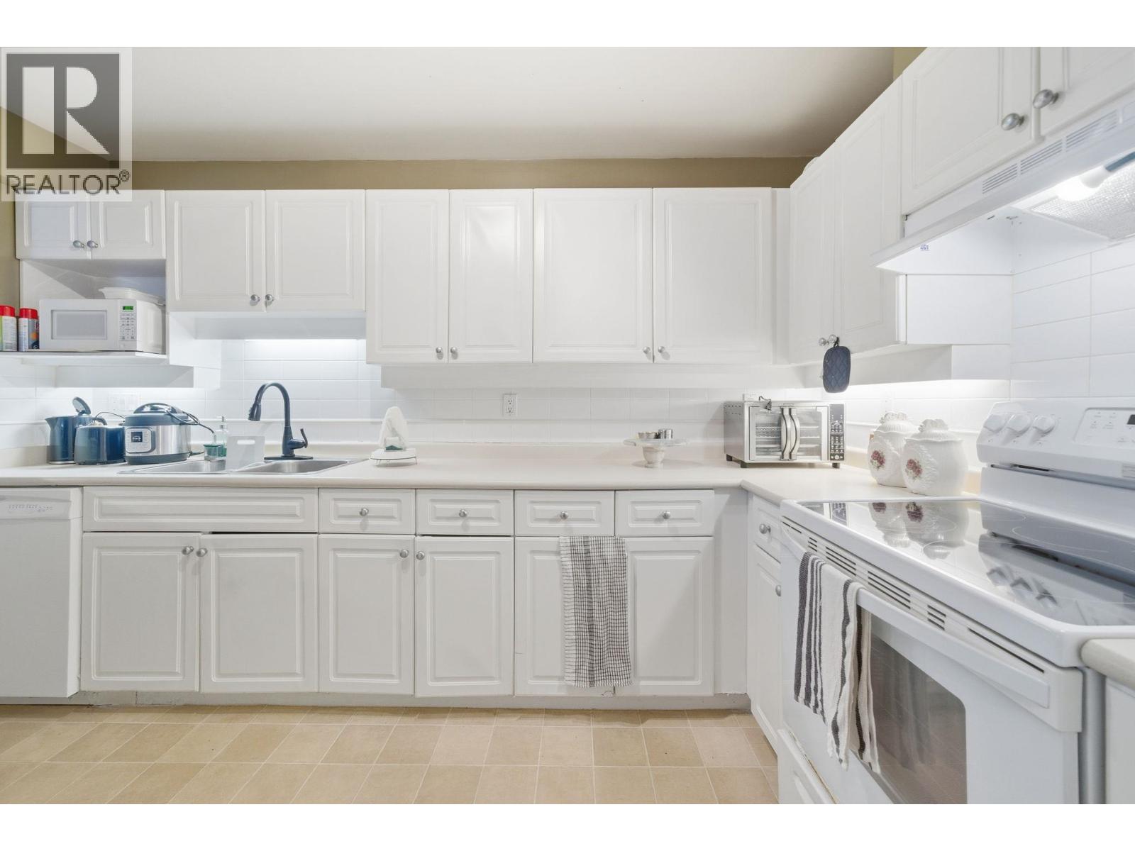 404 1655 Grant Avenue, Port Coquitlam, British Columbia  V3B 7V1 - Photo 12 - R3074009