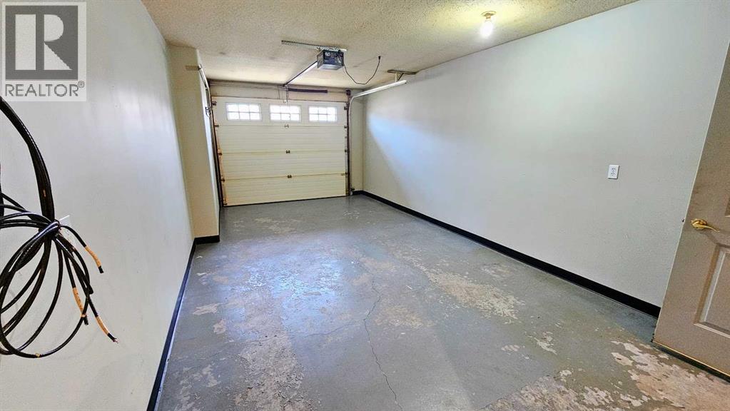 621 6 Avenue Sw, Sundre, Alberta T0M 1X0 - Photo 31 - A2255659