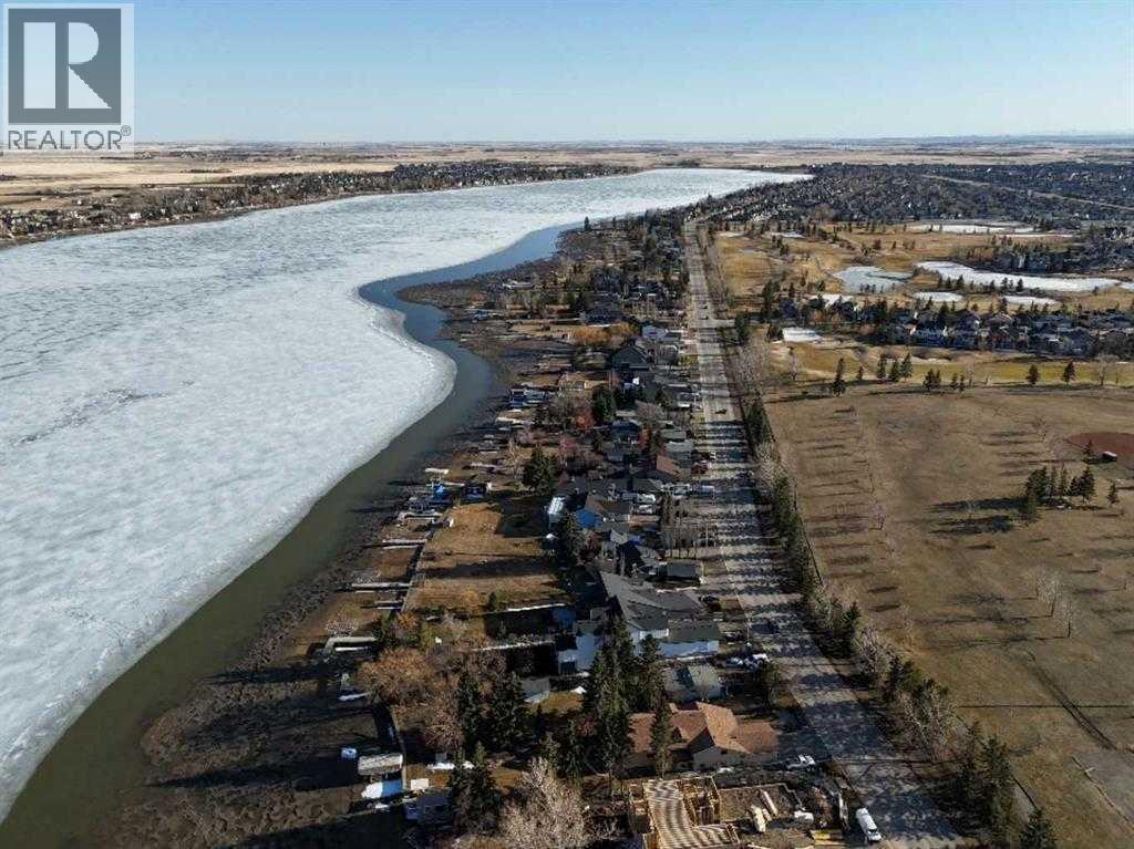 106 Dawson Harbour Grove, Chestermere, Alberta  T1X 2S4 - Photo 44 - A2274730