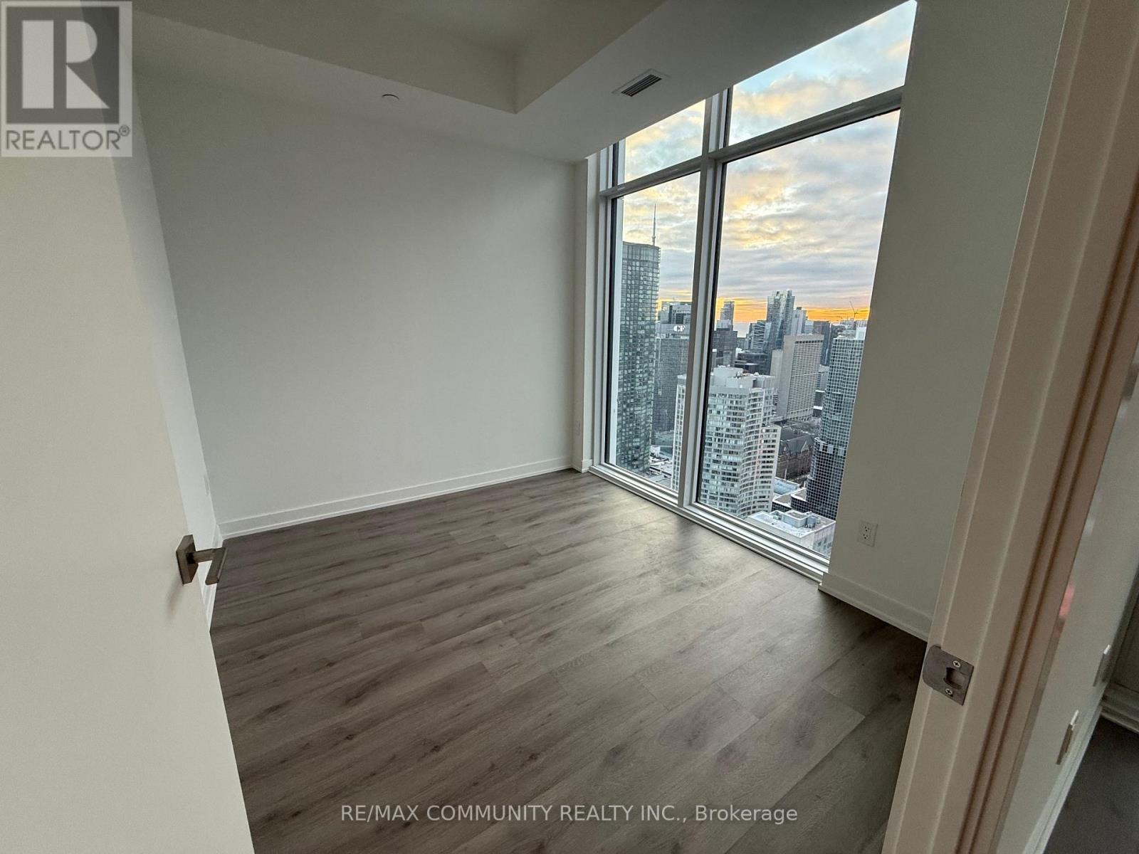 Lph 01 - 252 Church Street, Toronto, Ontario  M5B 0E6 - Photo 5 - C12635312