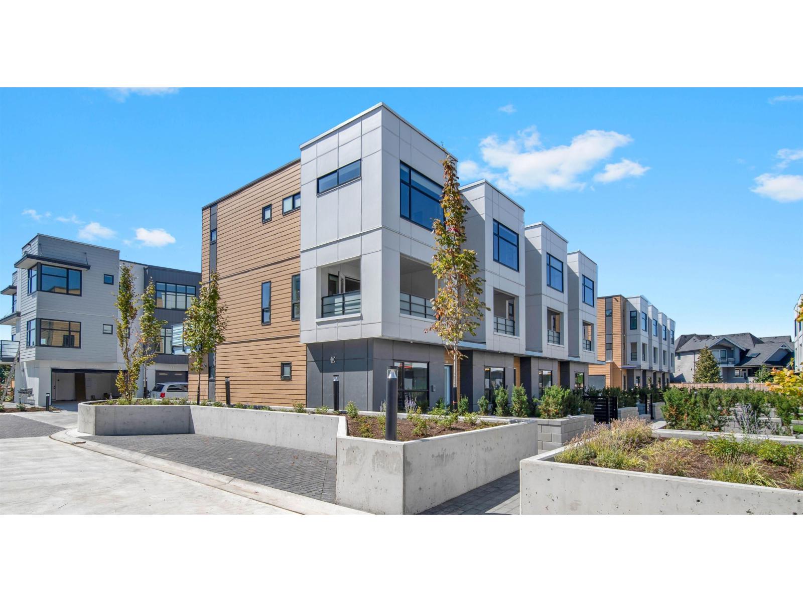 18 177 175A STREET, Surrey, British Columbia