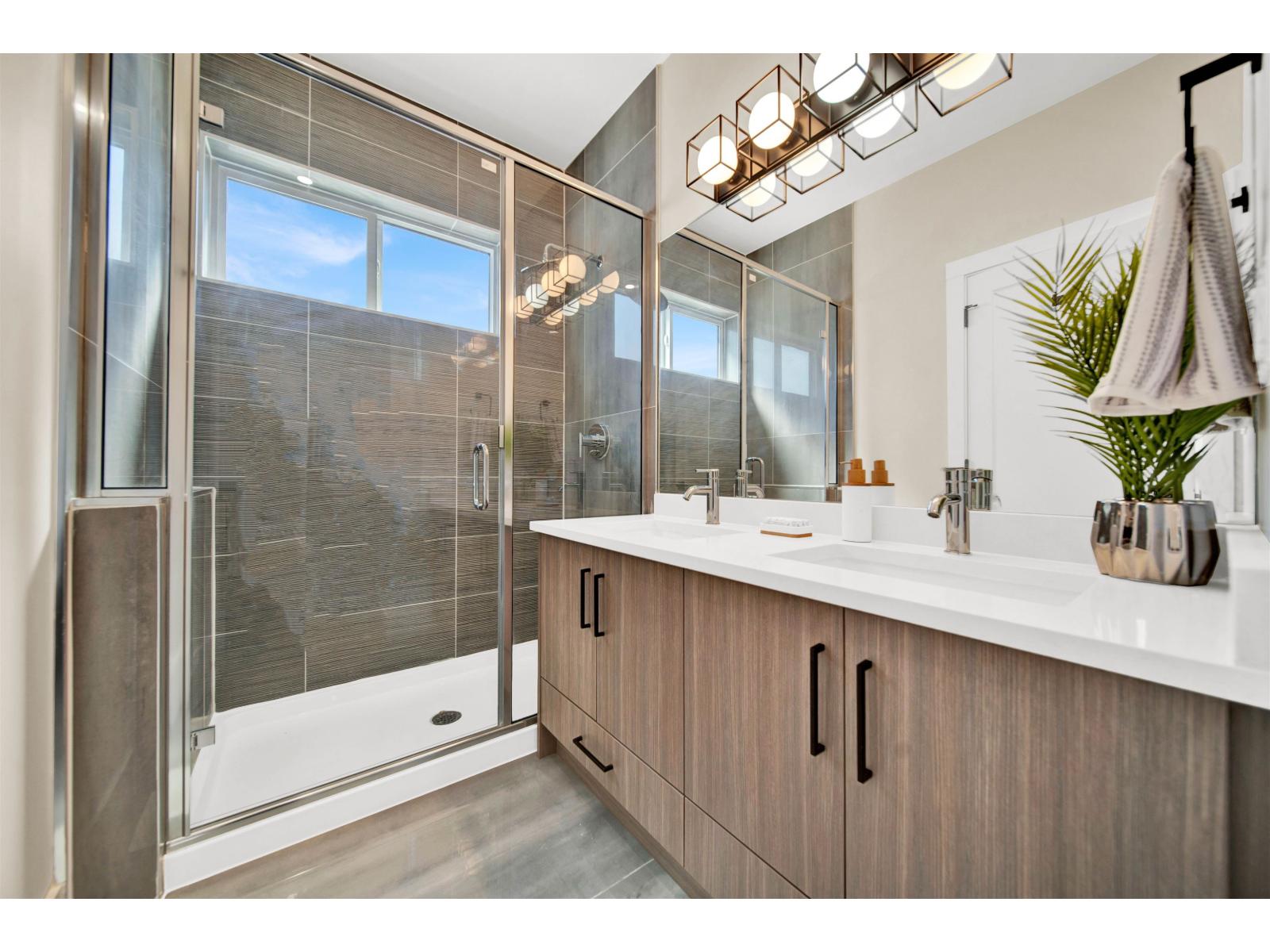 18 177 175a Street, Surrey, British Columbia  V0V 0V0 - Photo 8 - R3073976