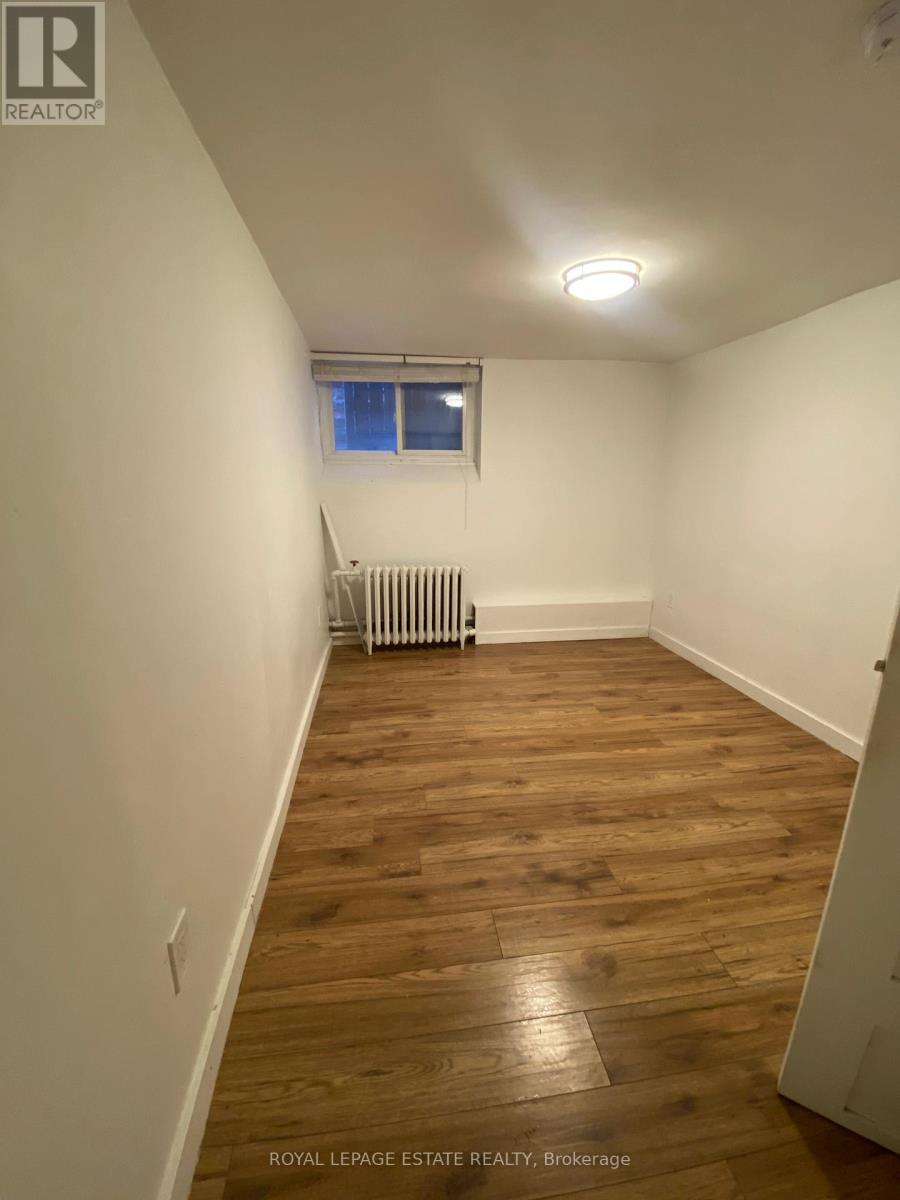 Bsmt Apt - 67 Boustead Avenue, Toronto, Ontario  M6R 1Y7 - Photo 14 - W12611430