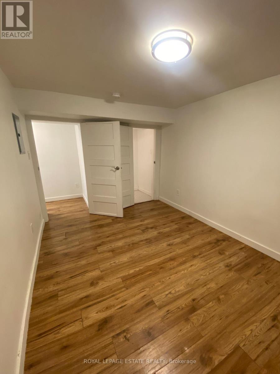 Bsmt Apt - 67 Boustead Avenue, Toronto, Ontario  M6R 1Y7 - Photo 13 - W12611430