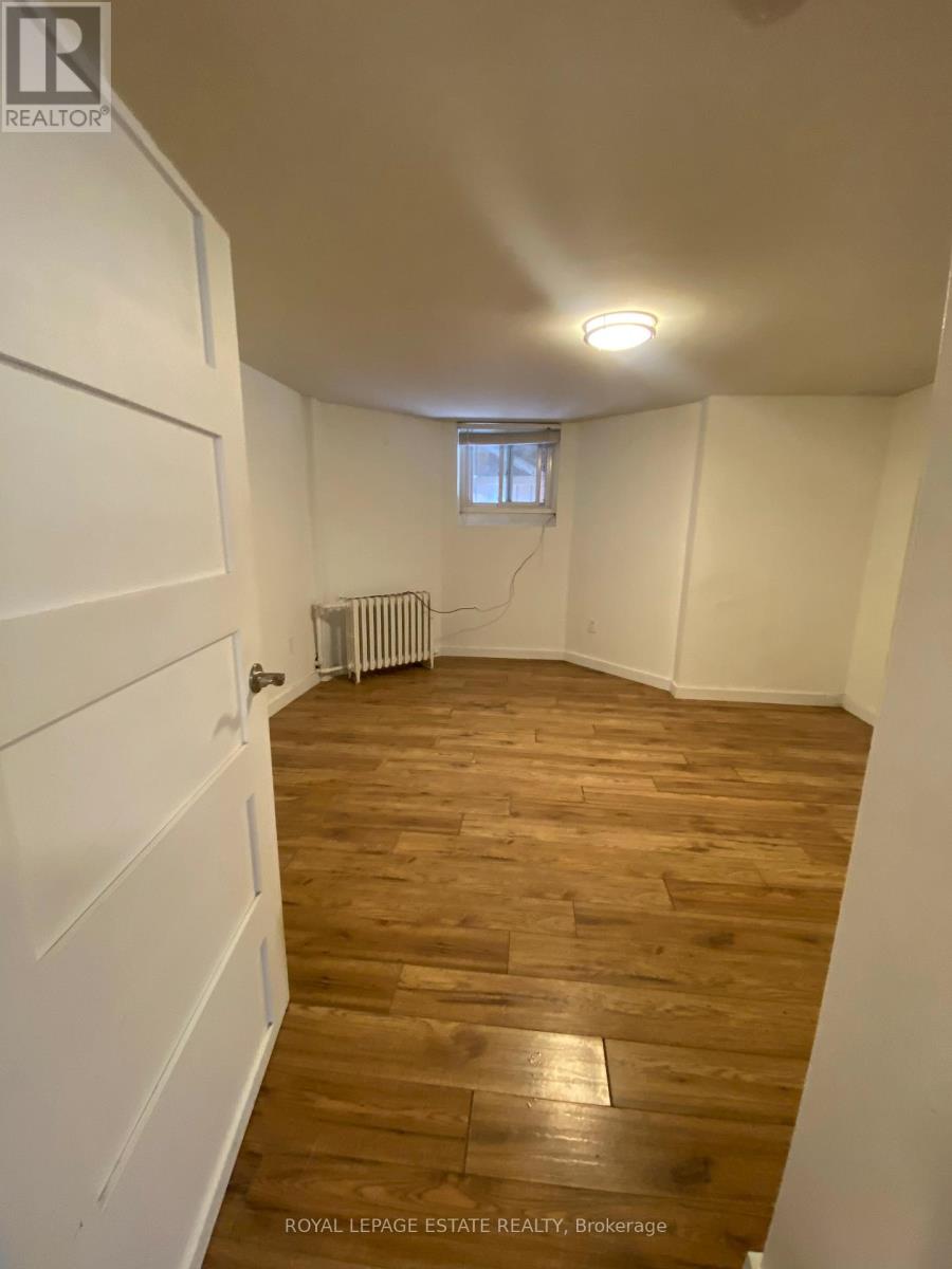 Bsmt Apt - 67 Boustead Avenue, Toronto, Ontario  M6R 1Y7 - Photo 6 - W12611430