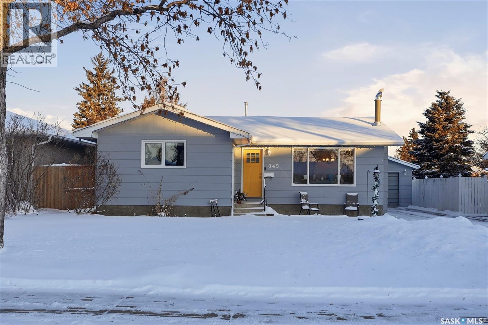 349 Waterloo CRESCENT, saskatoon, Saskatchewan