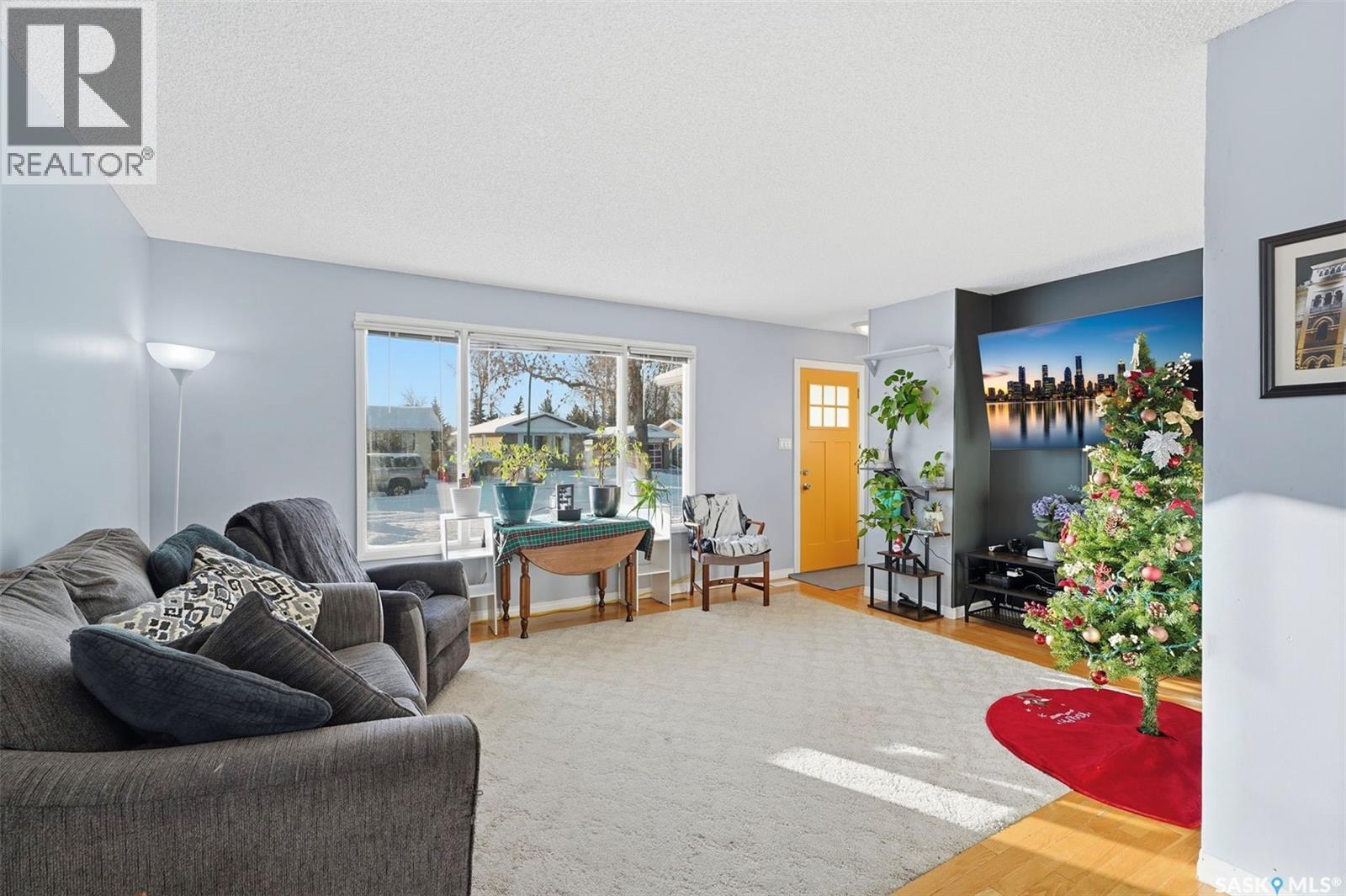 349 Waterloo Crescent, Saskatoon, Saskatchewan  S7H 4H7 - Photo 4 - SK025667