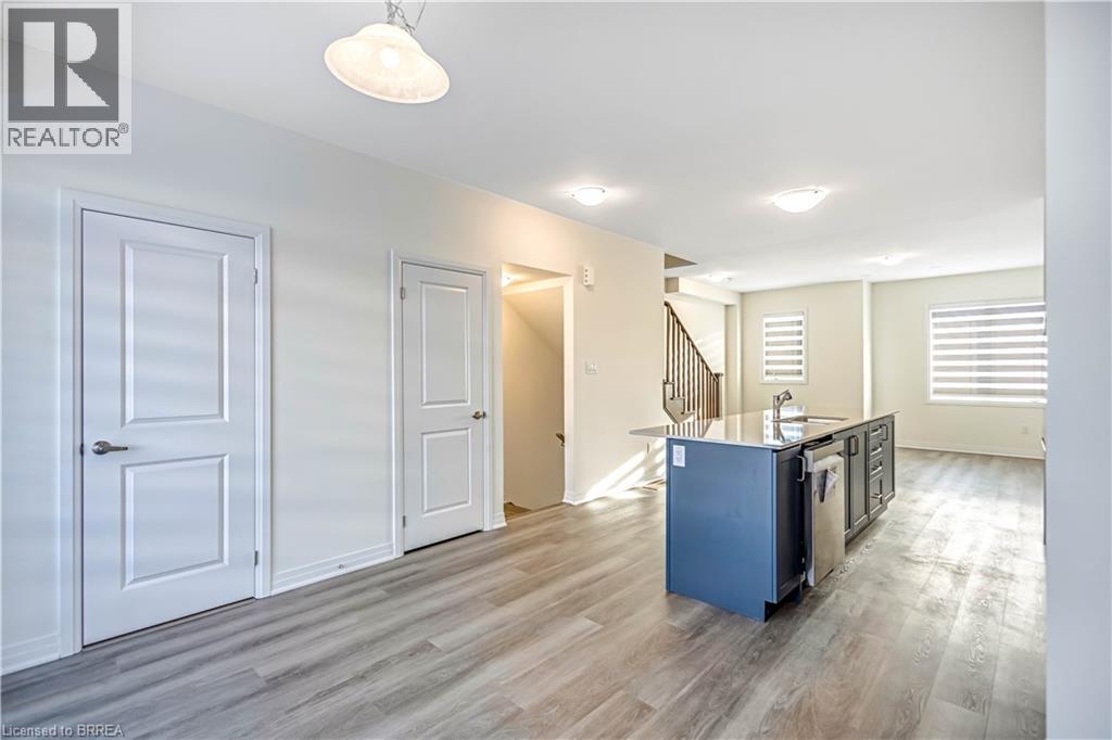 5 Greig Street, Brantford, Ontario  N3T 0Y4 - Photo 8 - 40793843