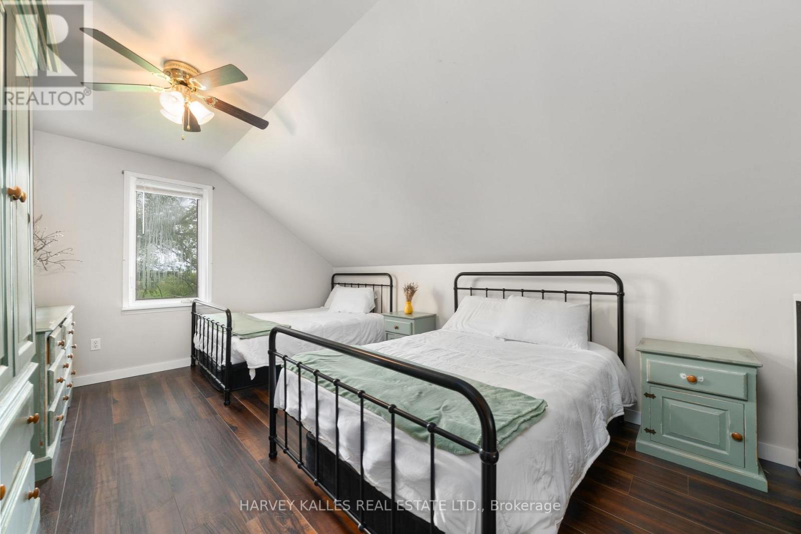 13965 Loyalist Parkway, Prince Edward County (Hallowell Ward), Ontario  K0K 2T0 - Photo 19 - X12635328