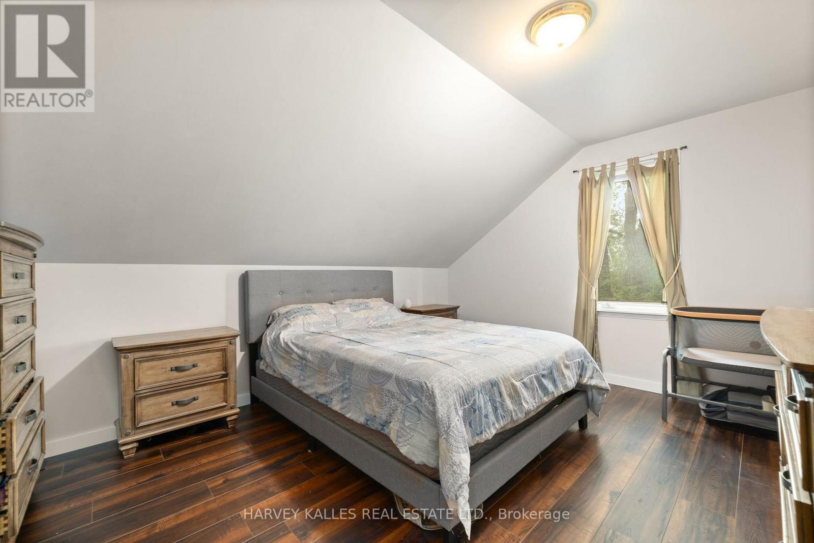 13965 Loyalist Parkway, Prince Edward County (Hallowell Ward), Ontario  K0K 2T0 - Photo 20 - X12635328