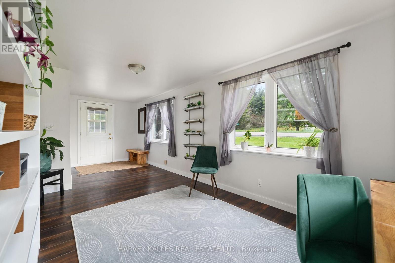 13965 Loyalist Parkway, Prince Edward County (Hallowell Ward), Ontario  K0K 2T0 - Photo 5 - X12635328