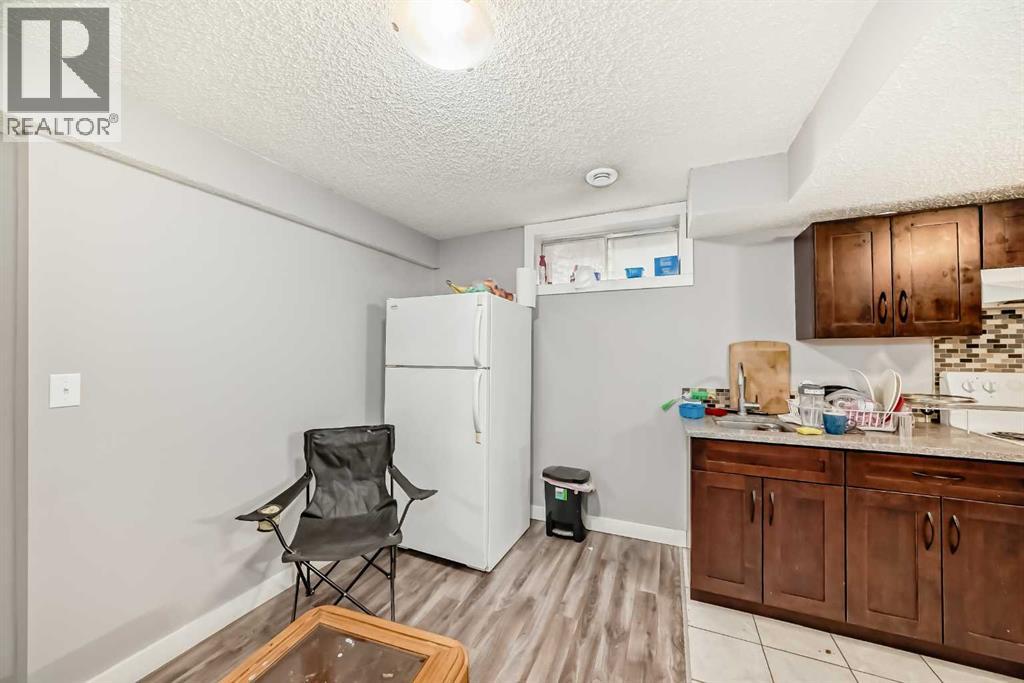 327 Falshire Way Ne, Calgary, Alberta  T3J 2B3 - Photo 31 - A2261149