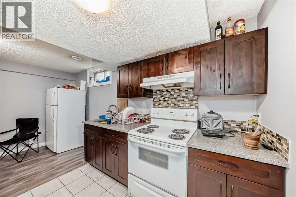 327 Falshire Way Ne, Calgary, Alberta  T3J 2B3 - Photo 30 - A2261149