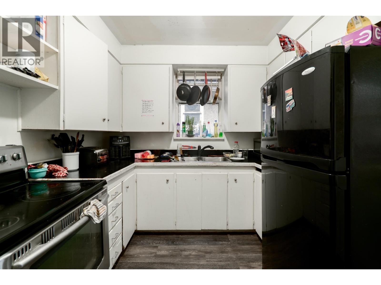 2715 W 16th Avenue, Vancouver, British Columbia  V6K 3C3 - Photo 6 - R3074007