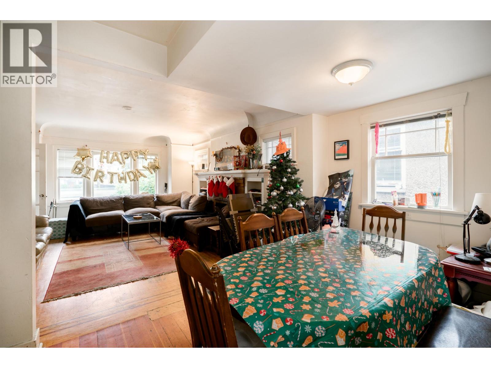 2715 W 16th Avenue, Vancouver, British Columbia  V6K 3C3 - Photo 4 - R3074007