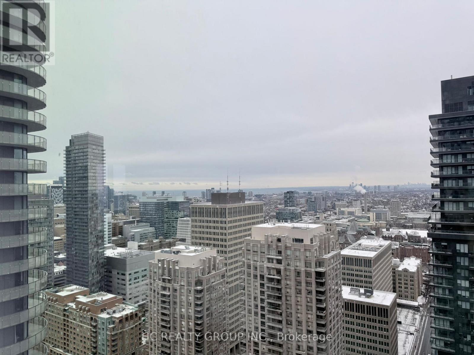 4216 - 8 WELLESLEY STREET W, Toronto, Ontario