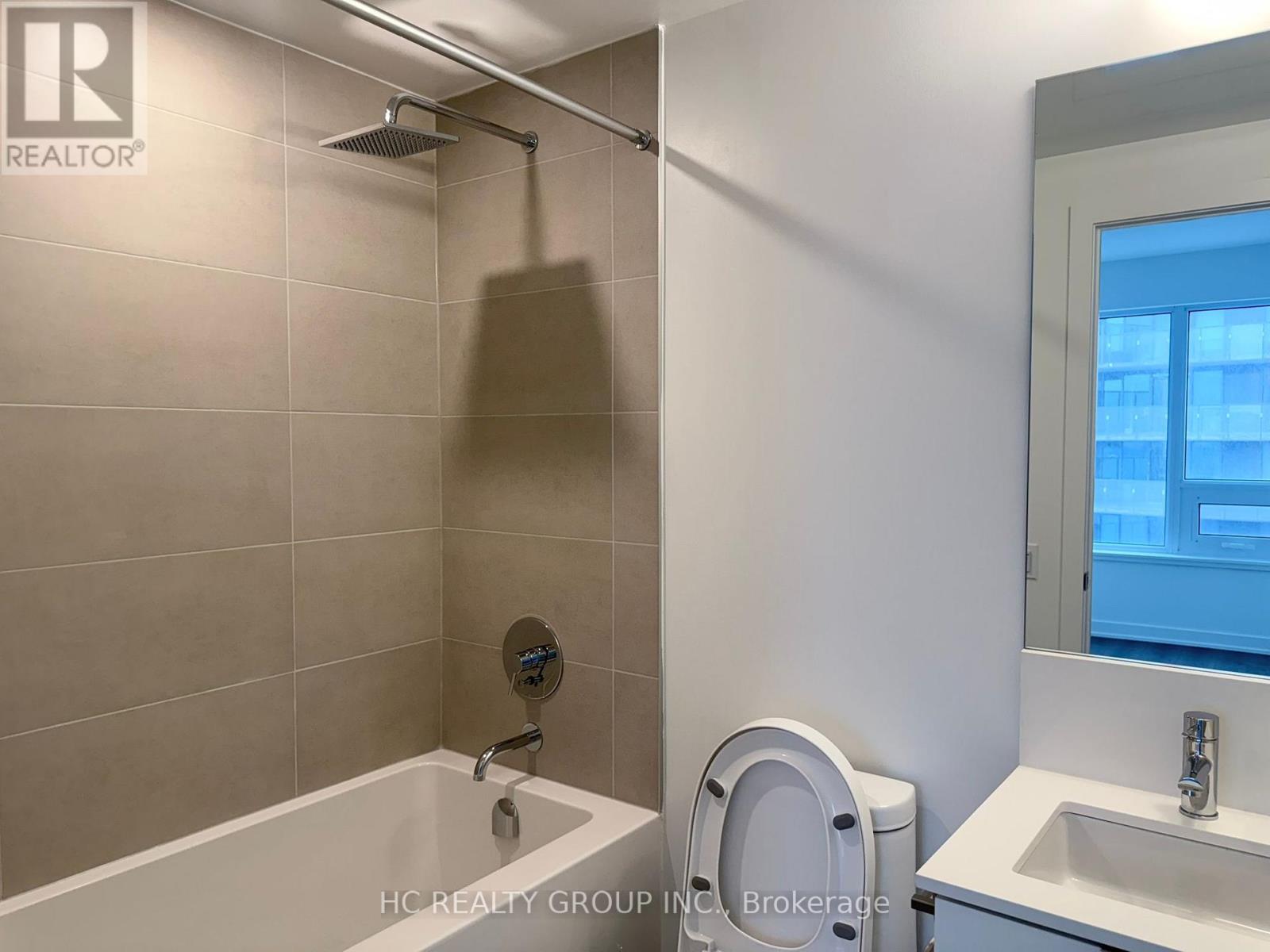 4216 - 8 Wellesley Street W, Toronto, Ontario  M4Y 0J5 - Photo 9 - C12635336