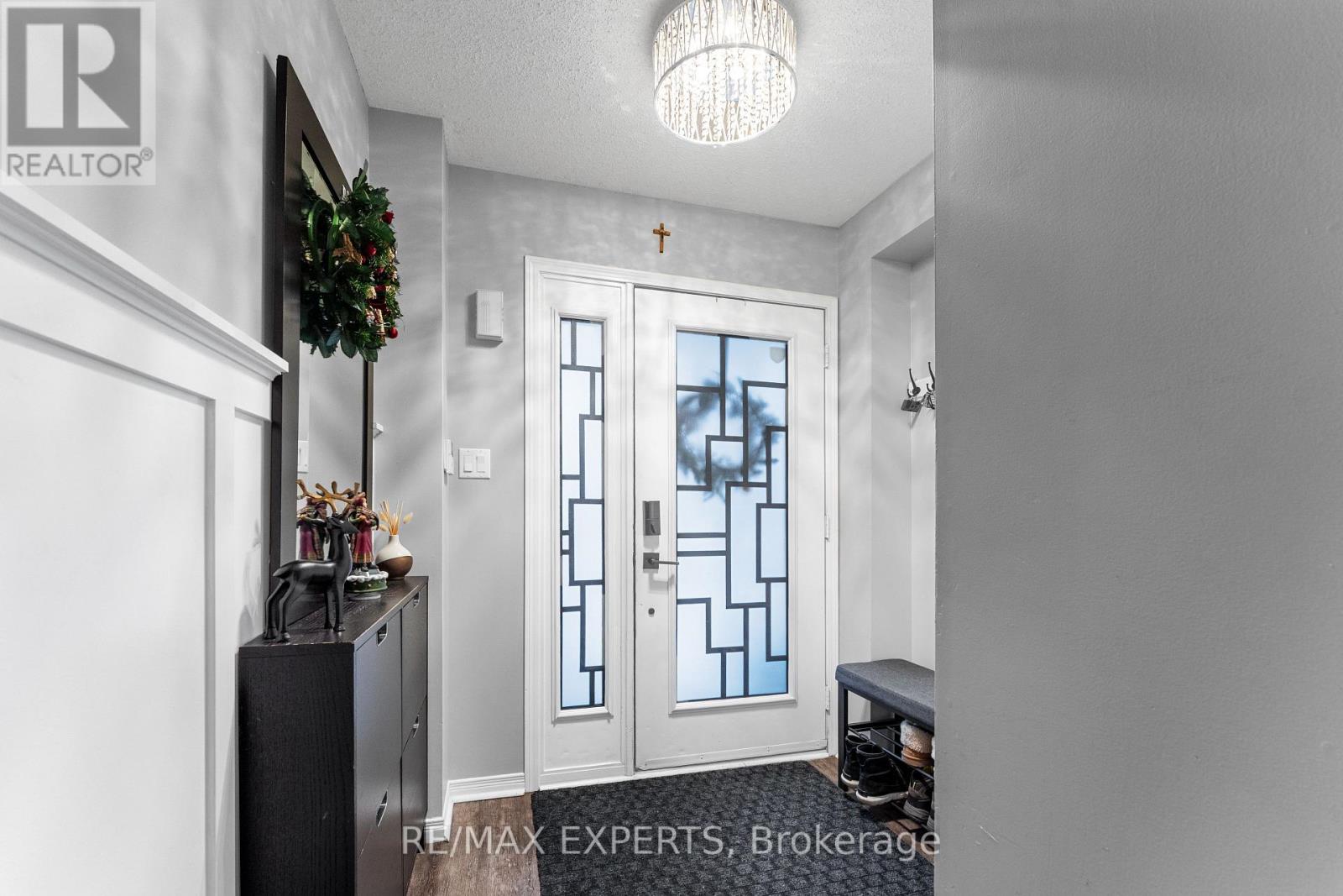 1720 Northfield Avenue, Oshawa, Ontario  L1K 0B9 - Photo 2 - E12635354