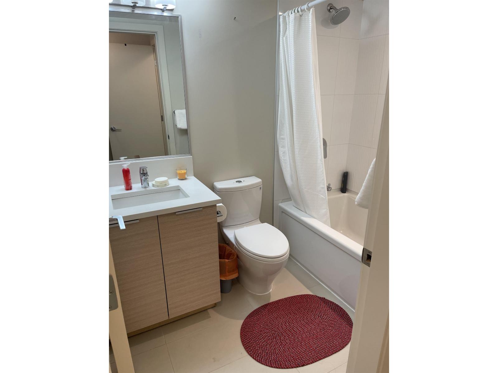 2205 13303 Central Avenue, Surrey, British Columbia  V3T 0K6 - Photo 10 - R3073855