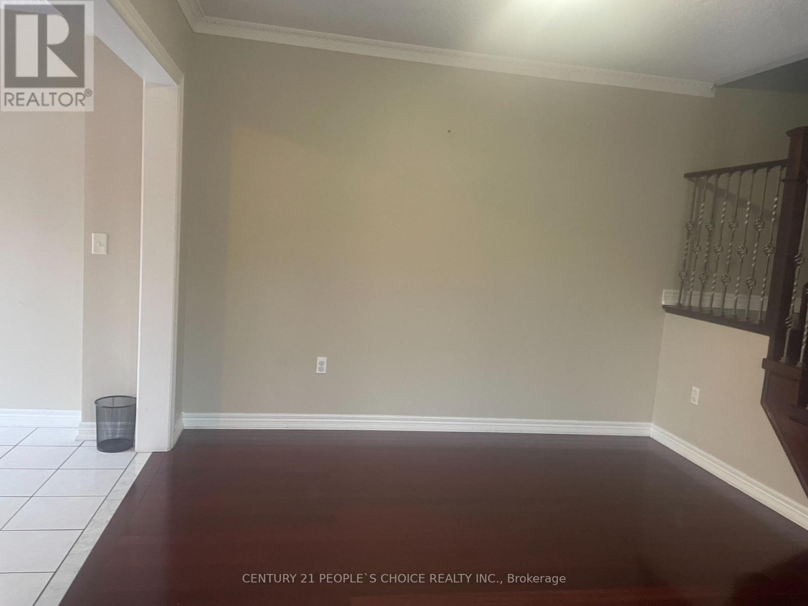 Main Floor - 7196 Gagliano Drive, Mississauga, Ontario  L5W 1X5 - Photo 5 - W12534012