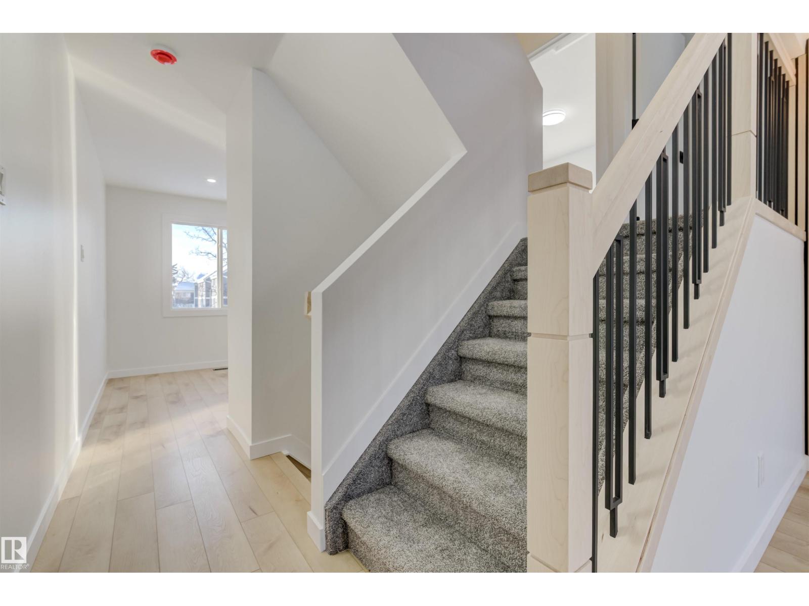 123 Morin Maze Mz Nw, Edmonton, Alberta T6K 1V1 - Photo 10 - E4468193