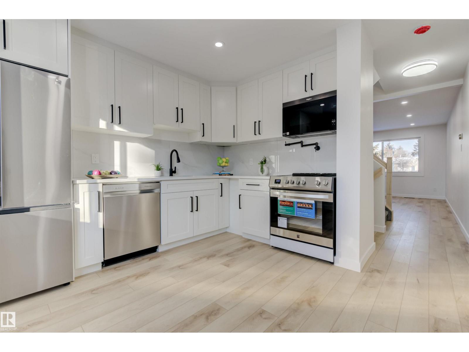 123 Morin Maze Mz Nw, Edmonton, Alberta T6K 1V1 - Photo 11 - E4468193