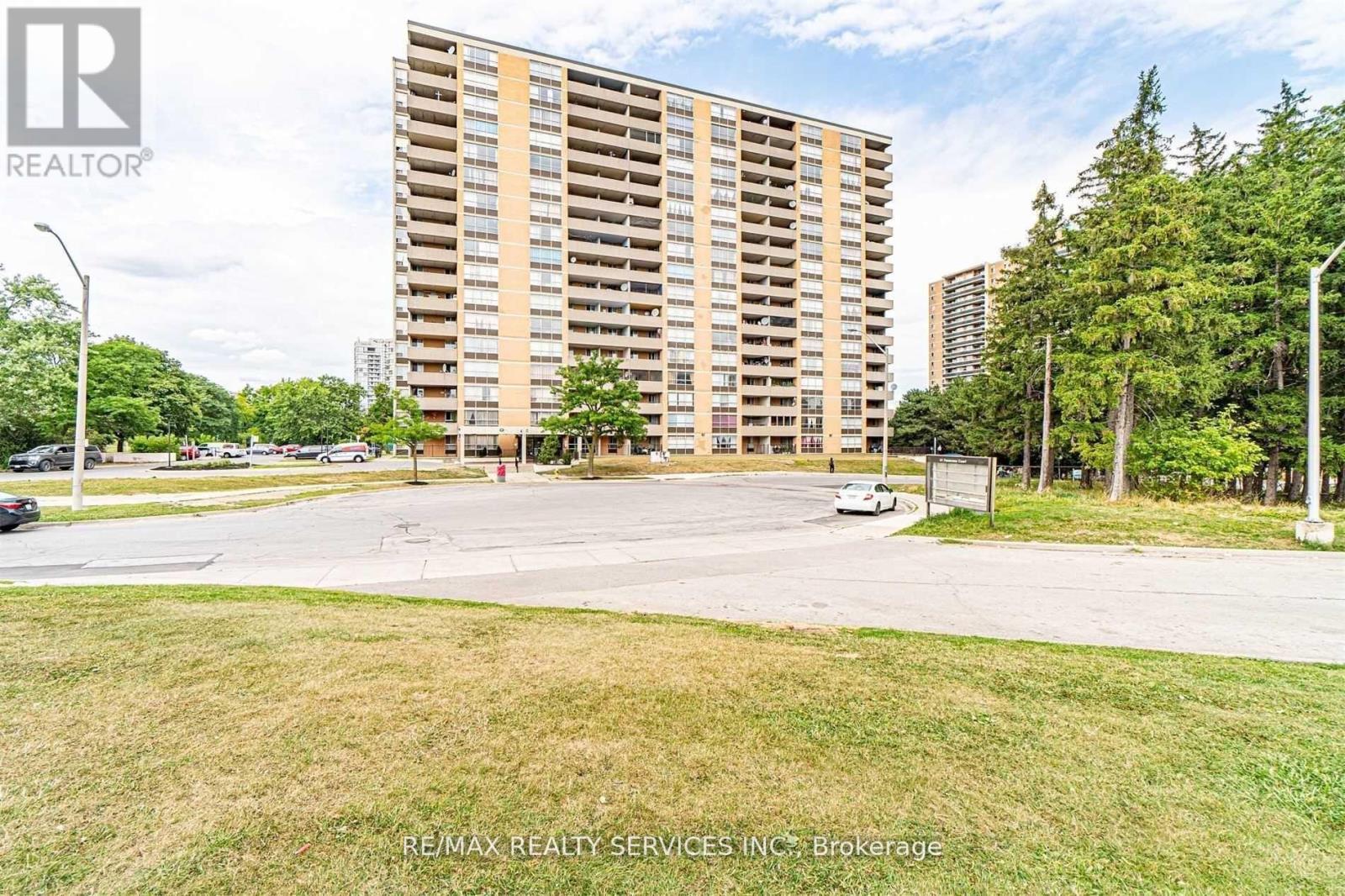 806 - 40 PANORAMA COURT, toronto (mount olive-silverstone-jamestown), Ontario